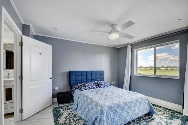 Residence photo 15