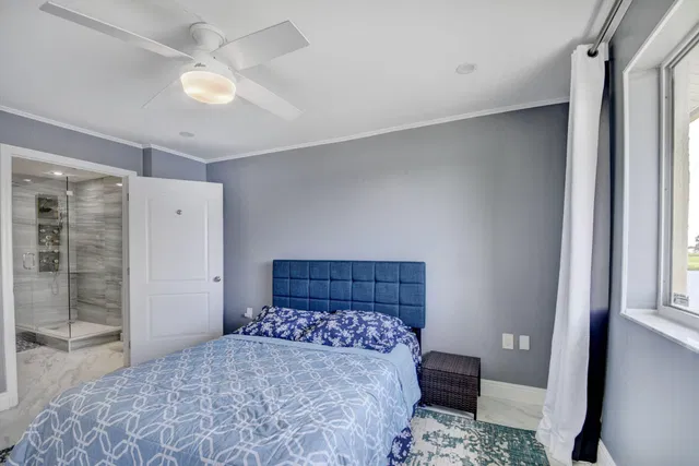 Residence photo 16