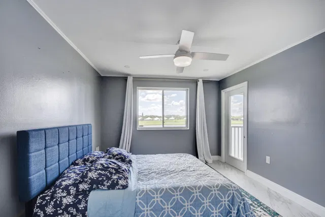 Residence photo 17