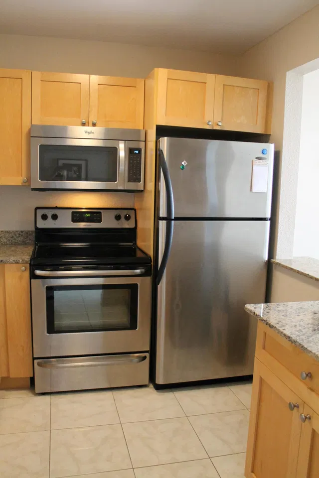 Embassy Towers Unit 411 photo 5