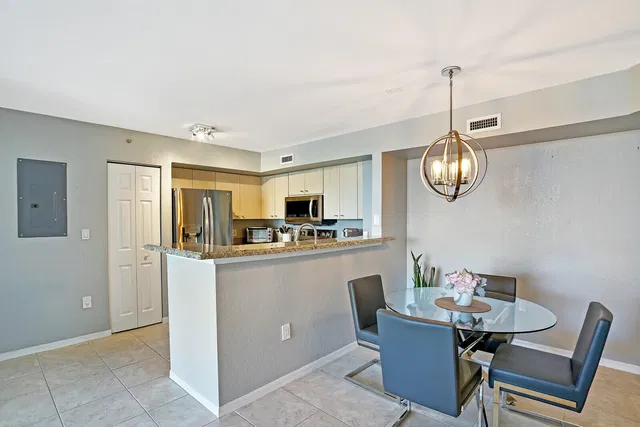 Flagler Pointe Unit 436 photo 11