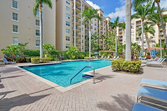 Flagler Pointe Unit 436 photo 18