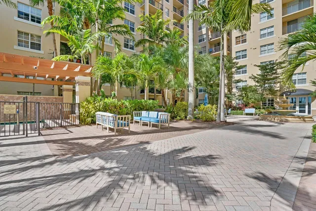 Flagler Pointe Unit 436 photo 21