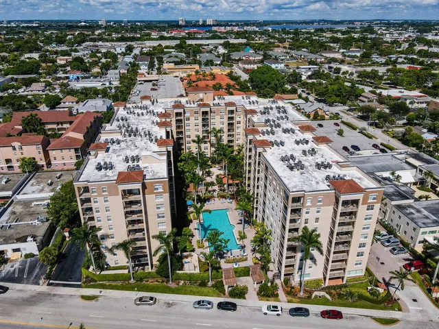 Flagler Pointe Unit 436 photo 22
