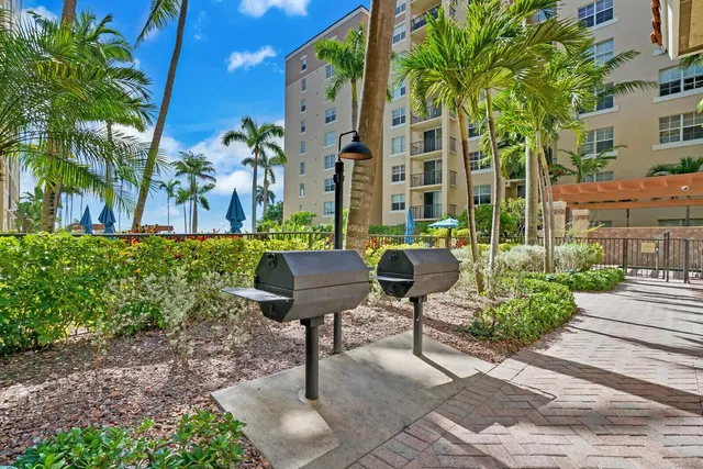 Flagler Pointe Unit 436 photo 31
