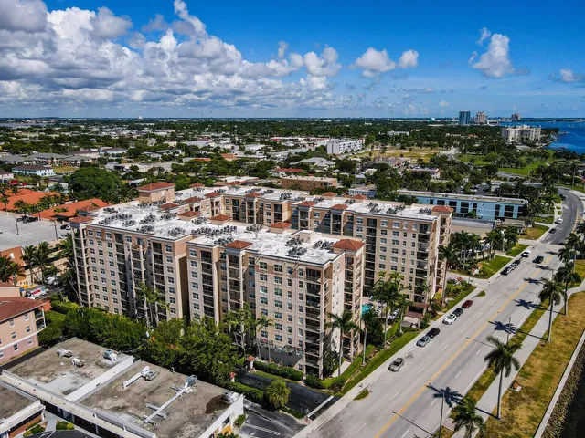 Flagler Pointe Unit 436 photo 33