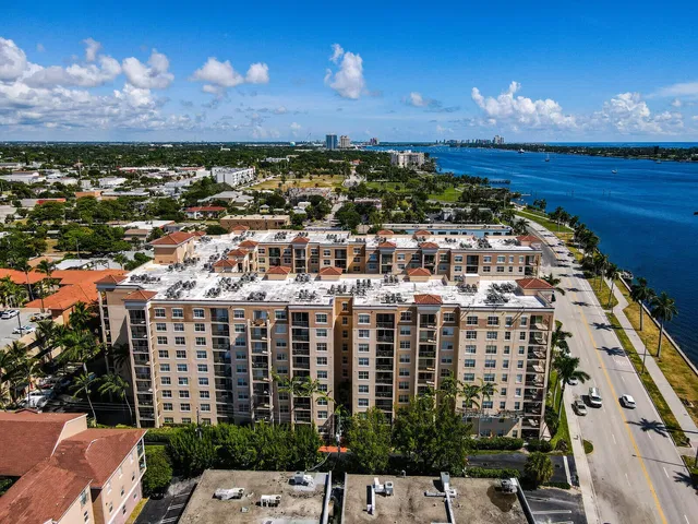 Flagler Pointe Unit 436 photo 34