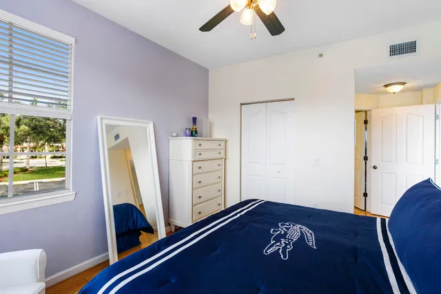 Residence photo 10