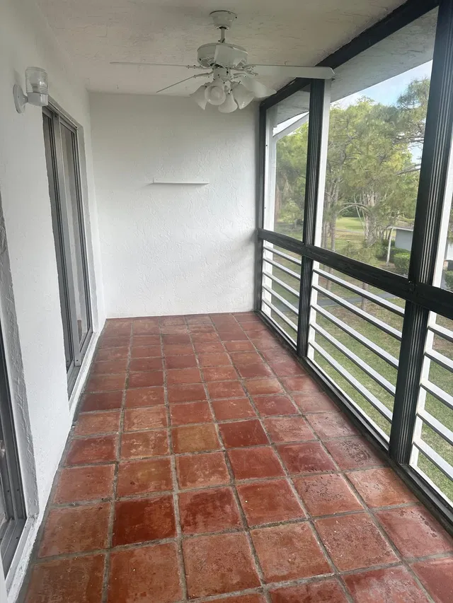  Unit 303 photo 14
