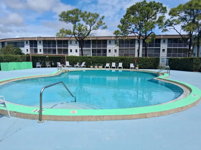  Unit 303 photo 20