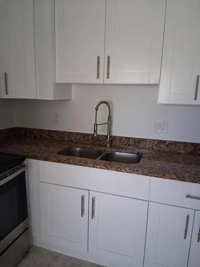  Unit 303 photo 29
