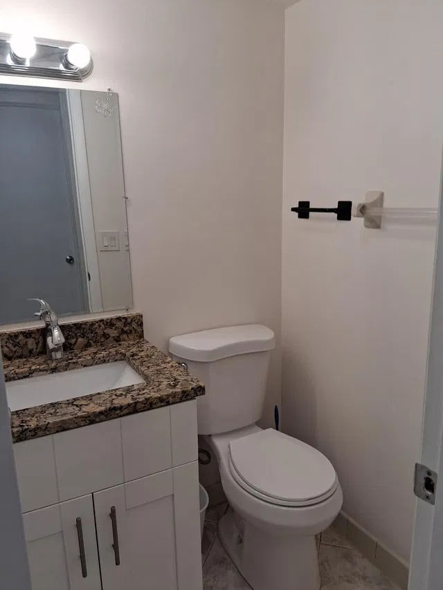  Unit 303 photo 35
