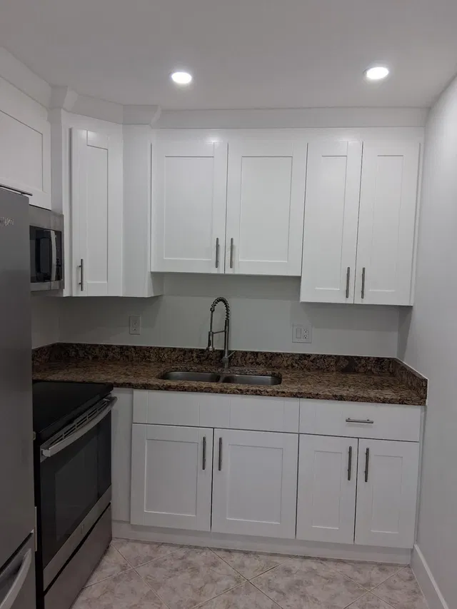  Unit 303 photo 40