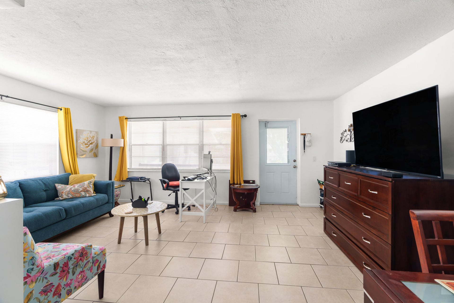  Residence photo 6
