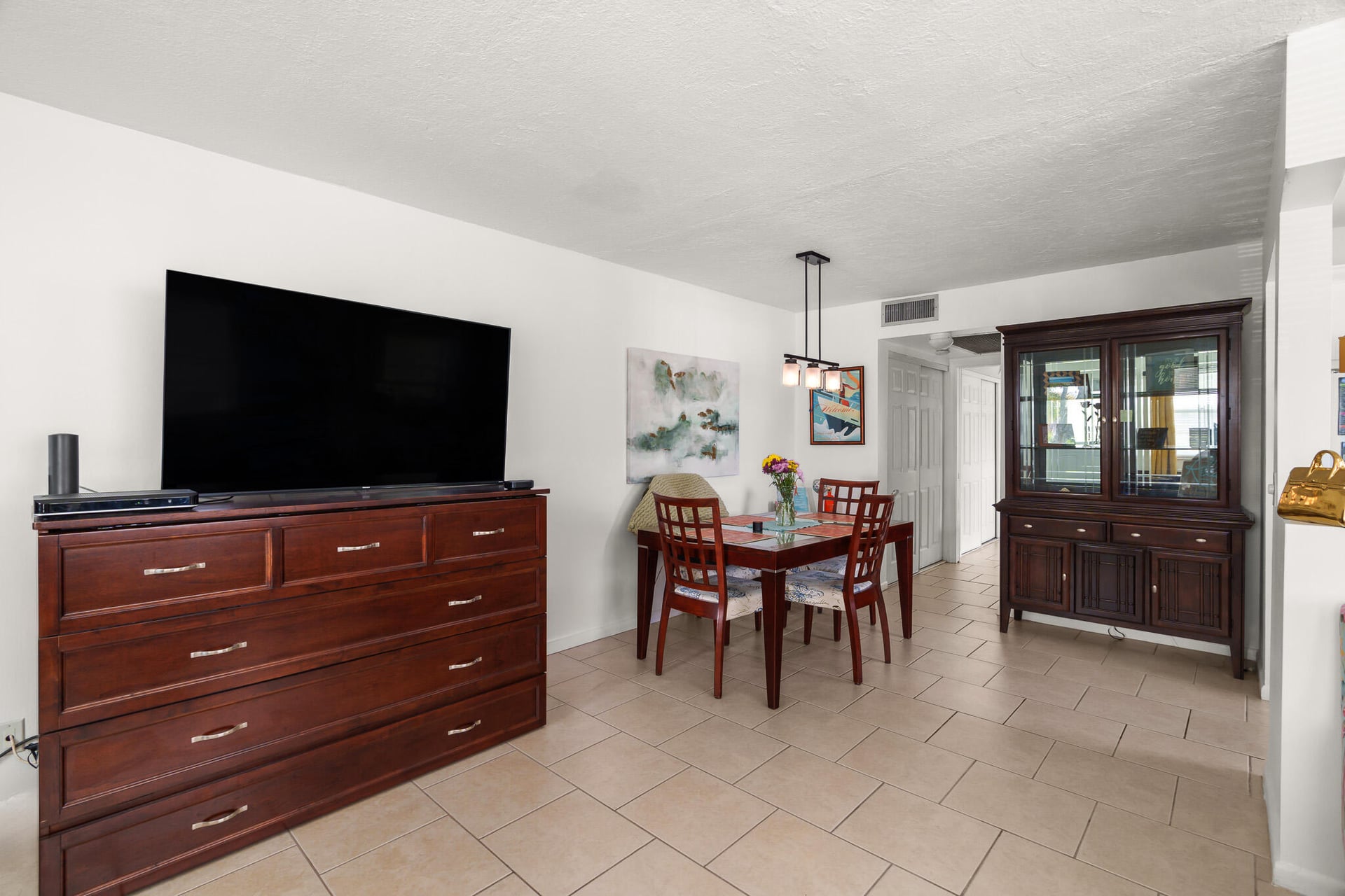  Residence photo 8