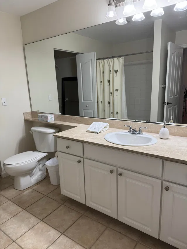  Unit 111 photo 9