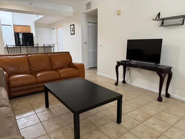  Unit 111 photo 13