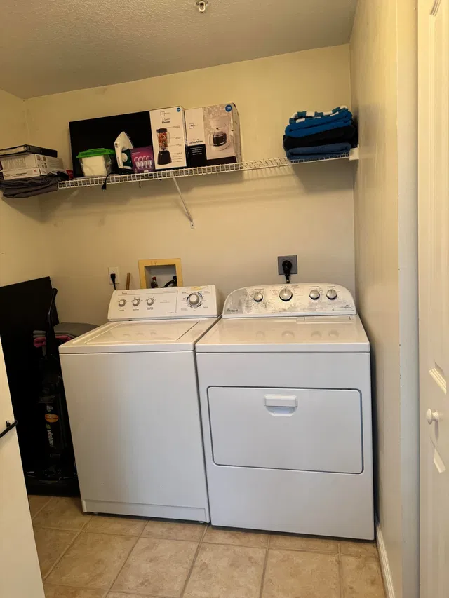  Unit 111 photo 14