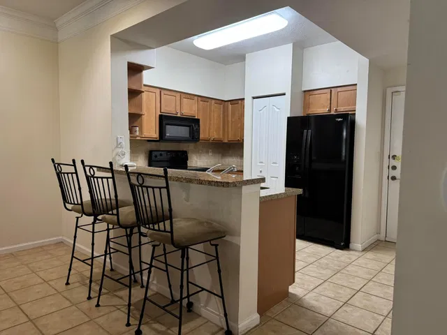  Unit 111 photo 16