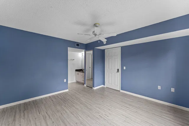  Unit 202 photo 12