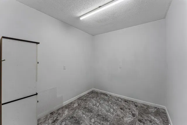  Unit 202 photo 18