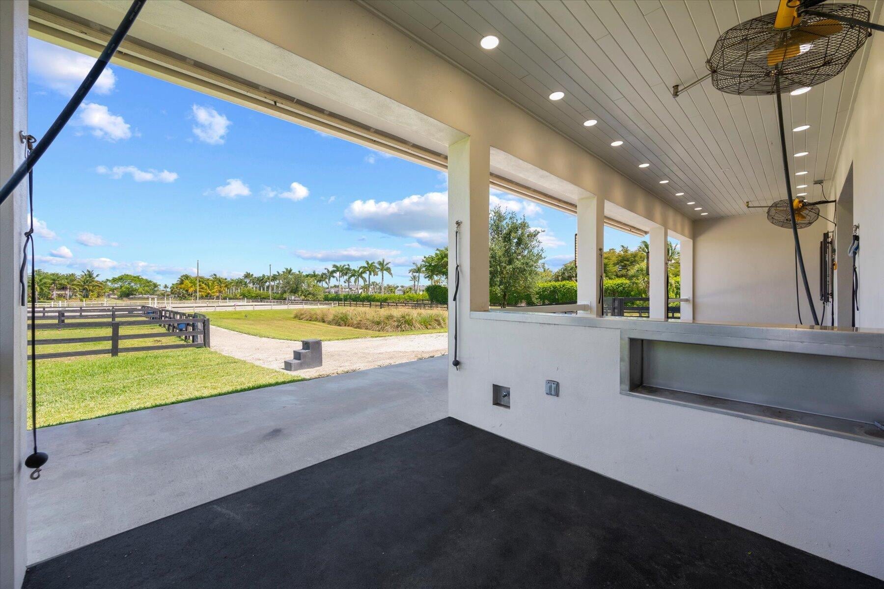 Palm Beach Point Residence photo 7