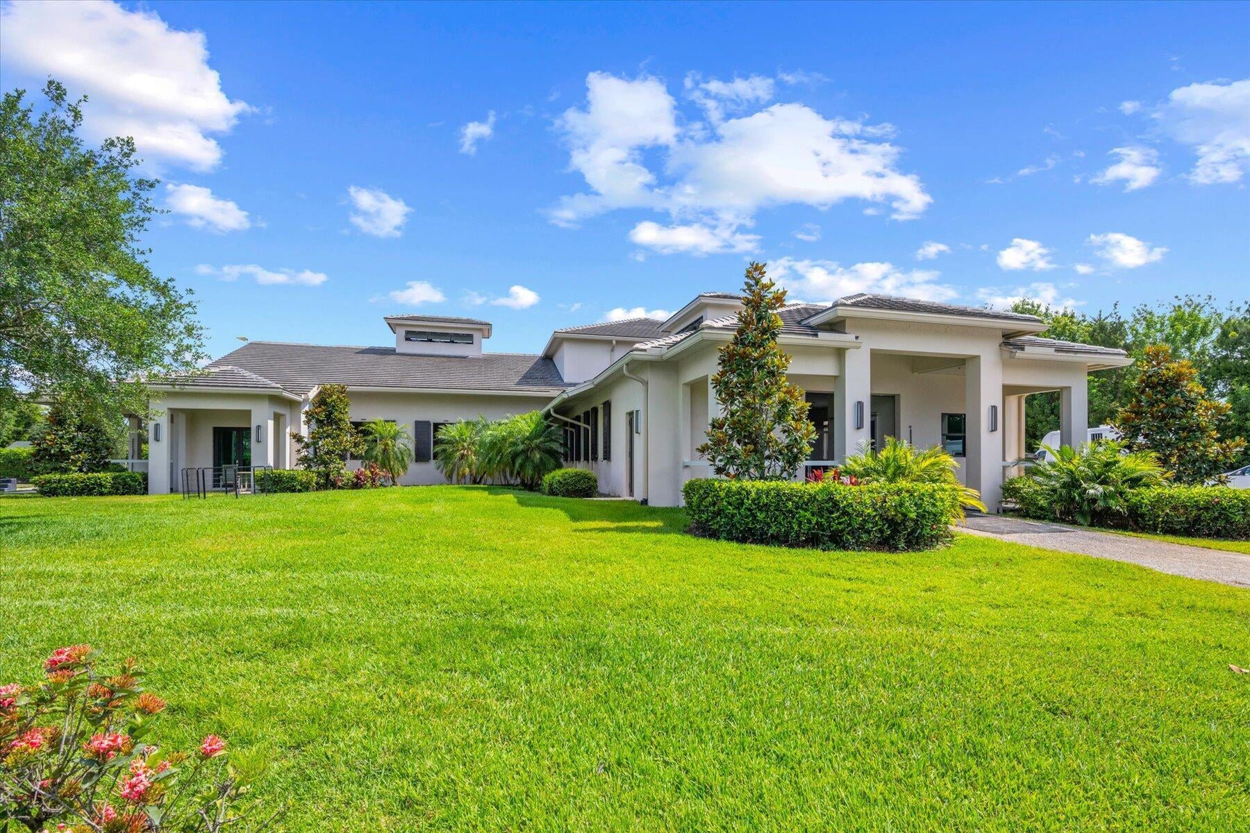 Palm Beach Point Residence photo 18