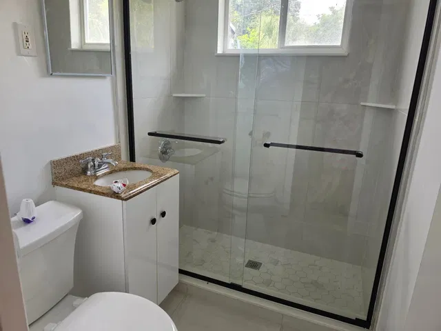 Residence photo 2