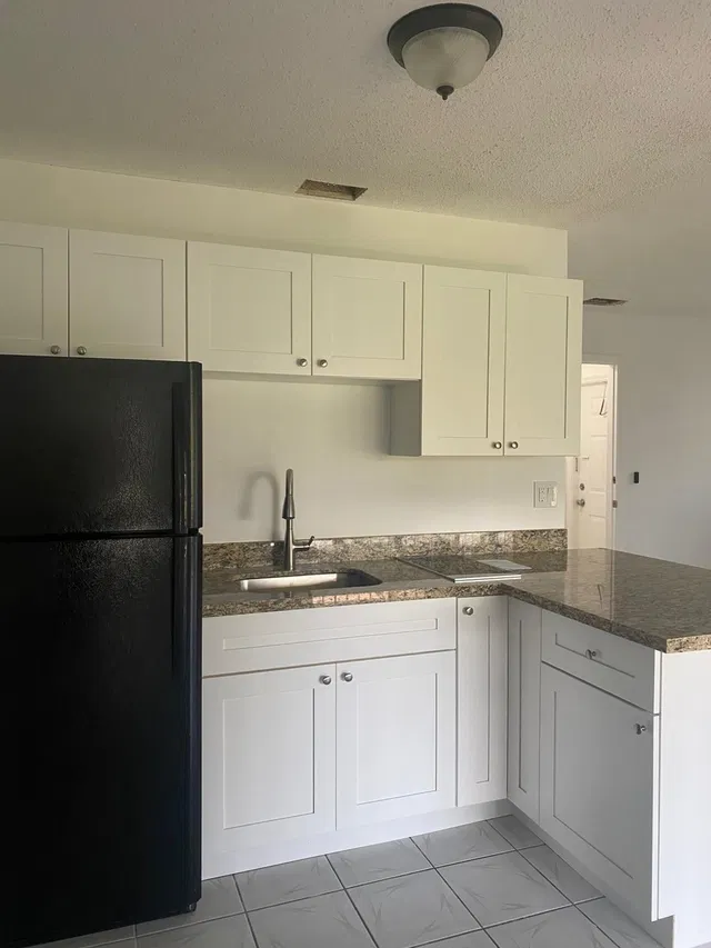  Residence photo 9