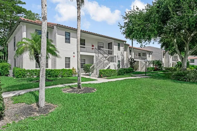 Boca Lago Country Club Homes Unit D photo 29