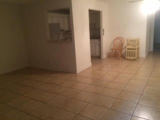 Unit 482 photo 6