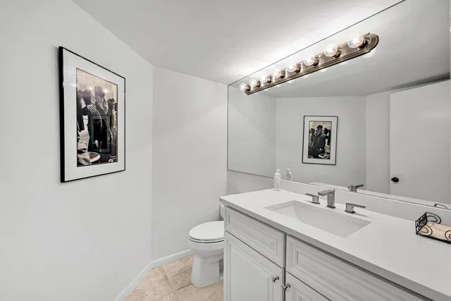 2860 S Ocean Palm Beach Unit 511 photo 12