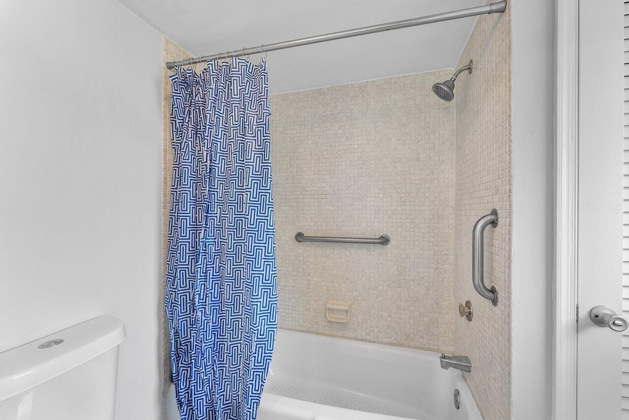  Unit 301 photo 21