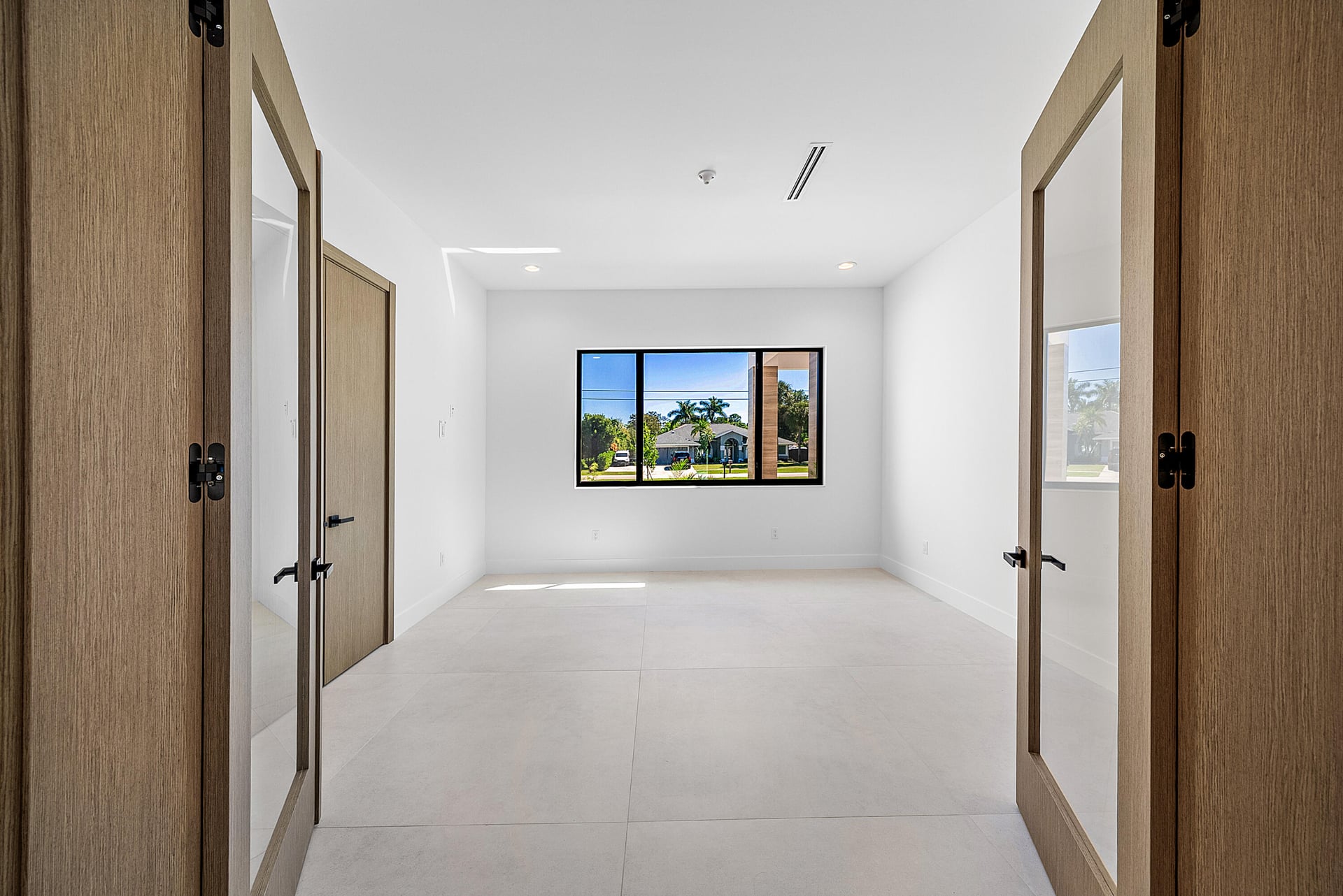 Paddock Park 1 Residence photo 14