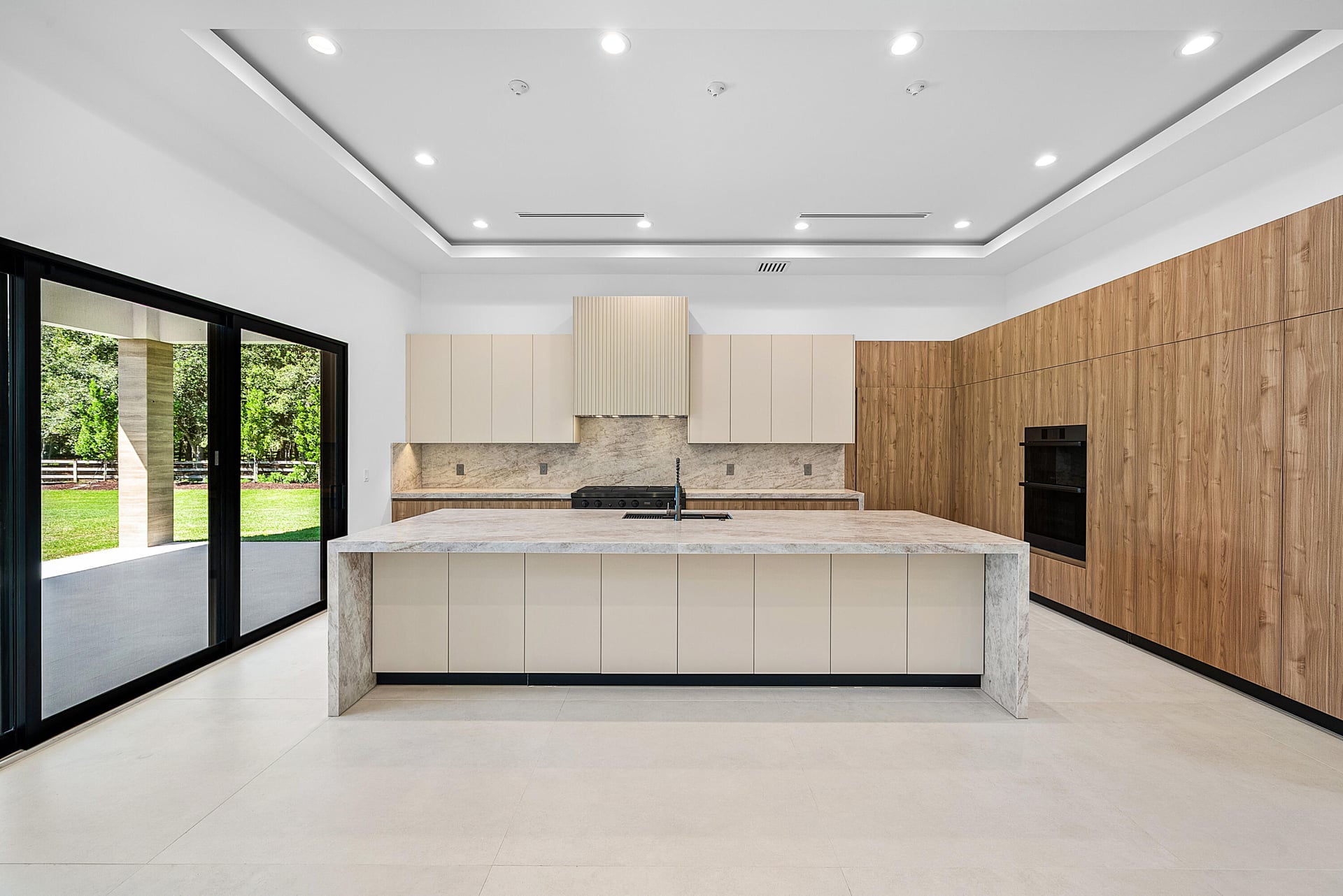 Paddock Park 1 Residence photo 18