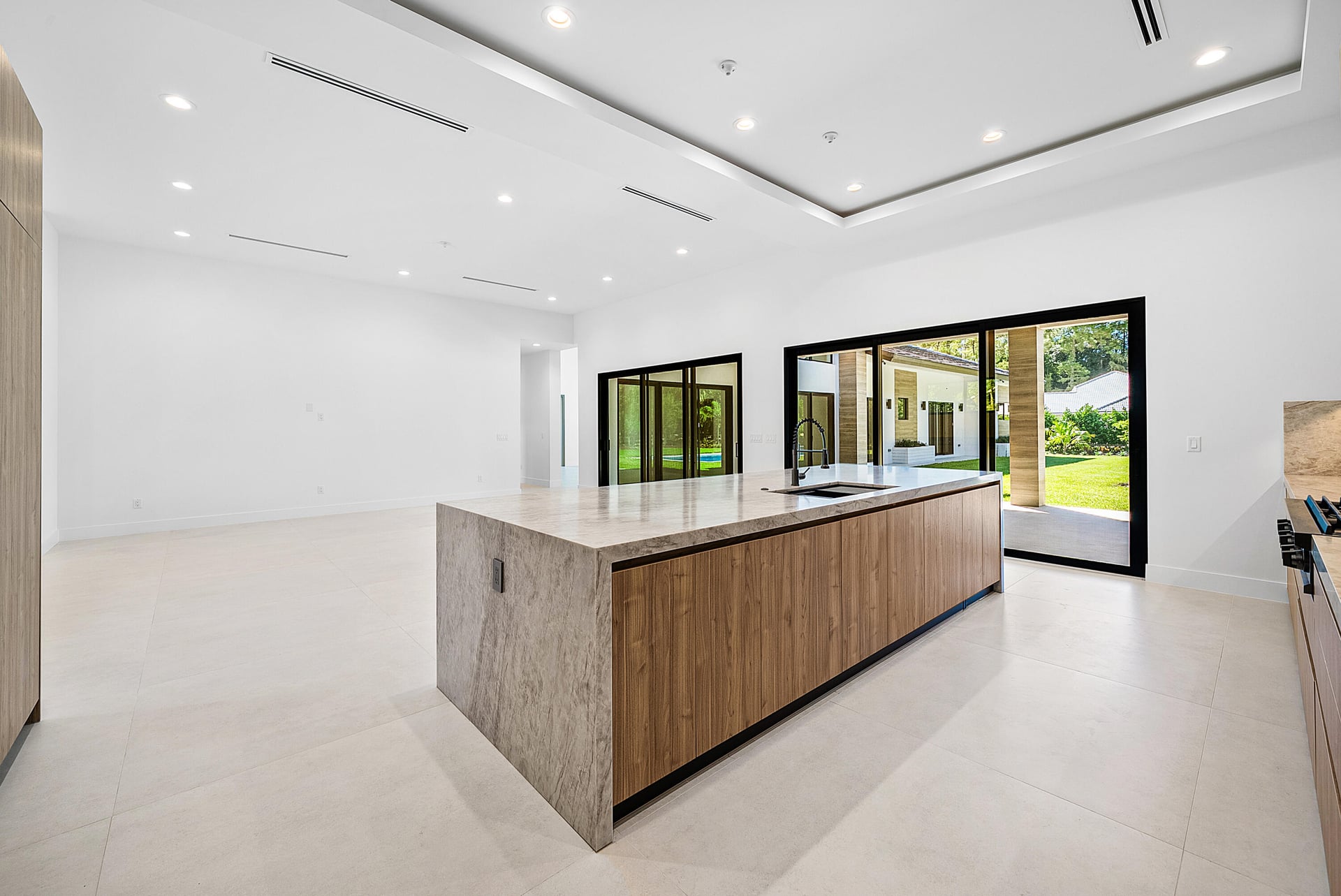 Paddock Park 1 Residence photo 19
