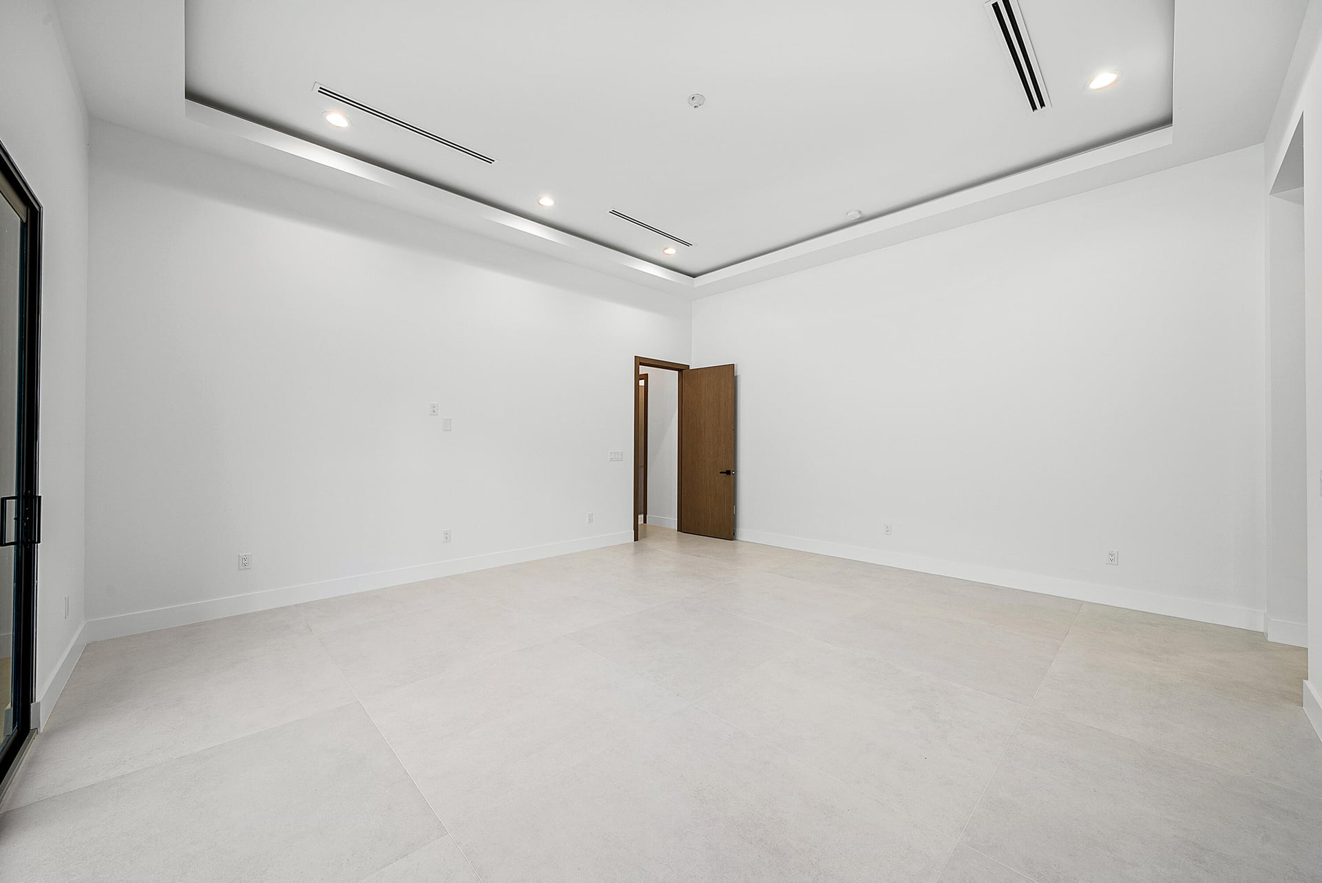 Paddock Park 1 Residence photo 28