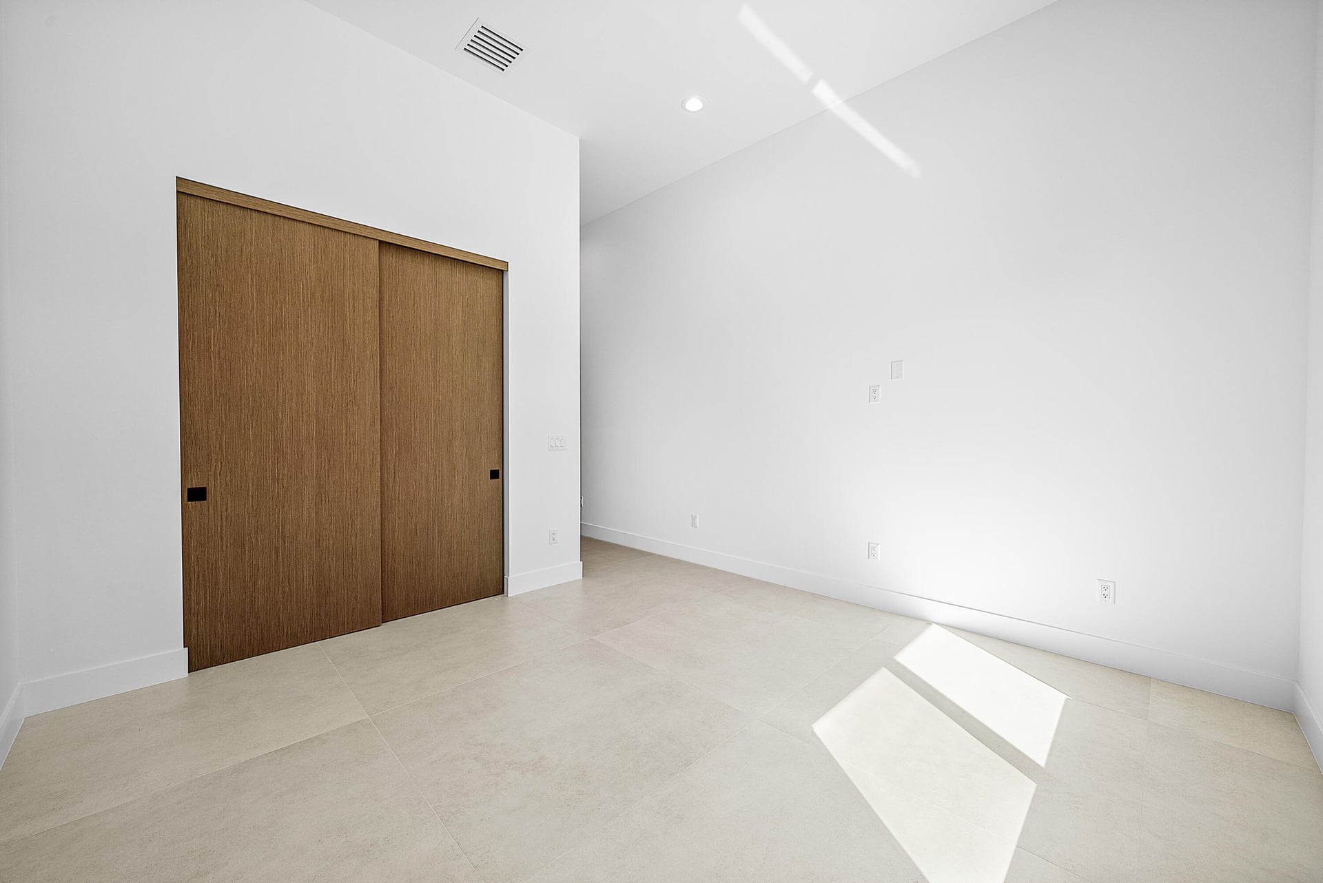 Paddock Park 1 Residence photo 37