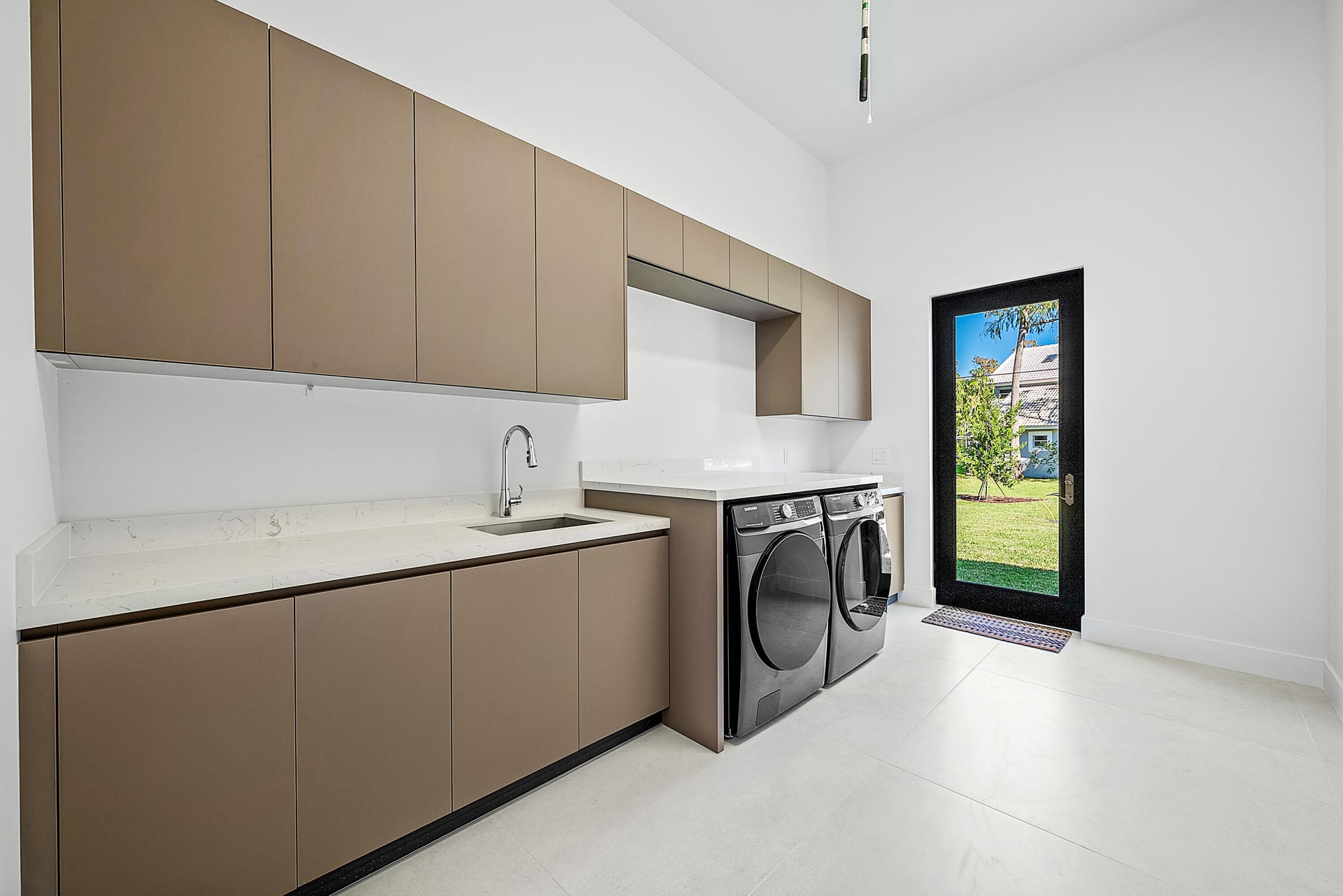 Paddock Park 1 Residence photo 39