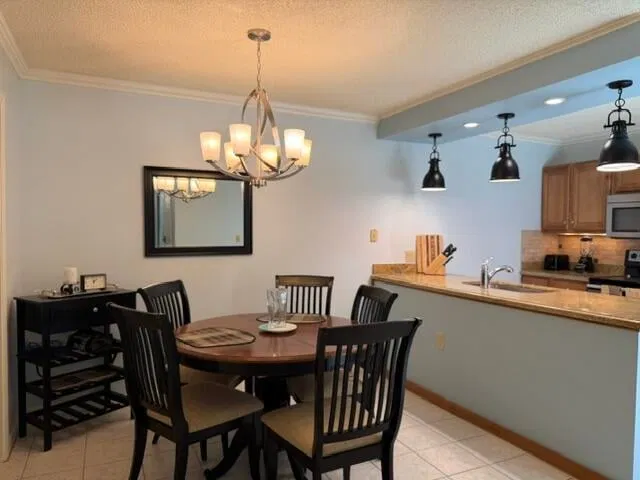 Residence photo 5