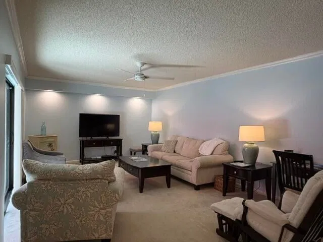 Residence photo 7