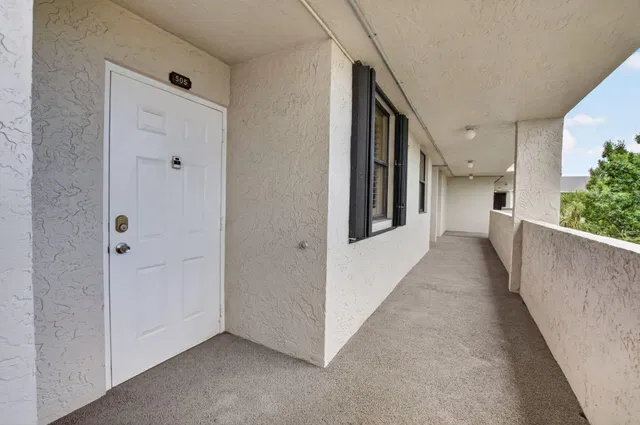  Unit 5050 photo 36