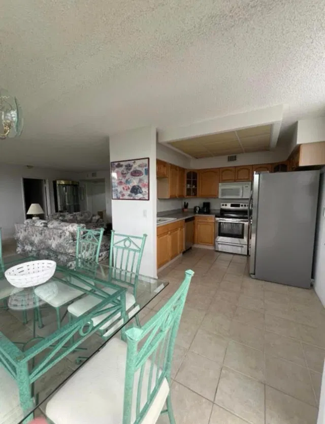 Unit 7305 photo 27
