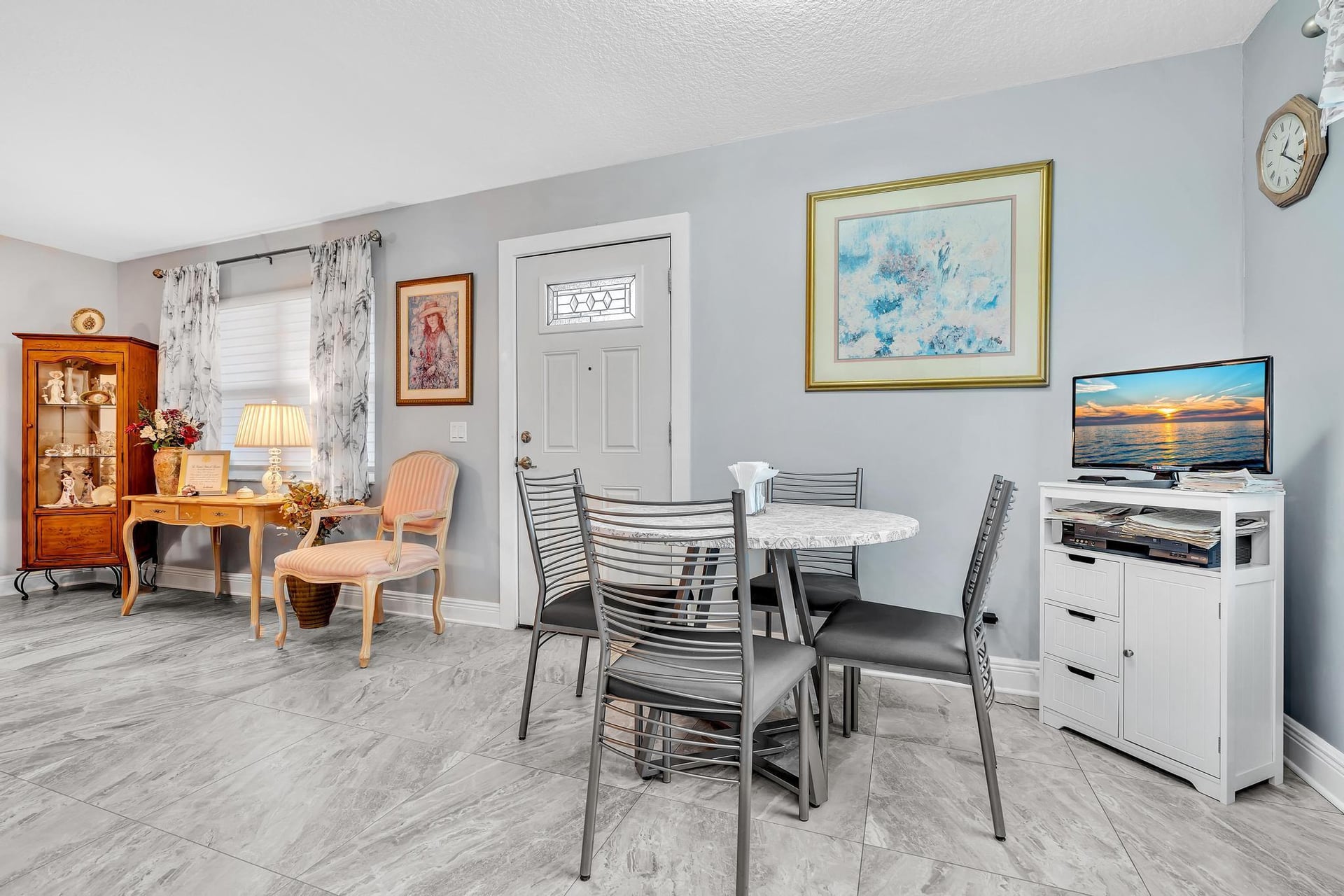 Unit 625 photo 13