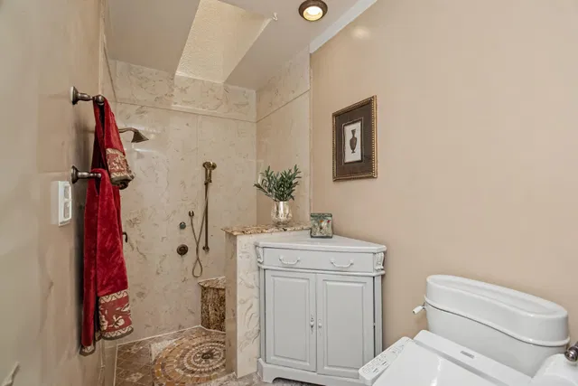  Residence photo 33