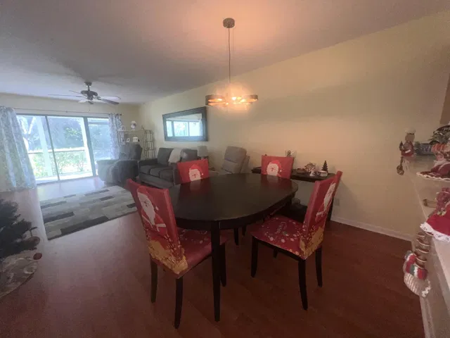Unit C photo 4