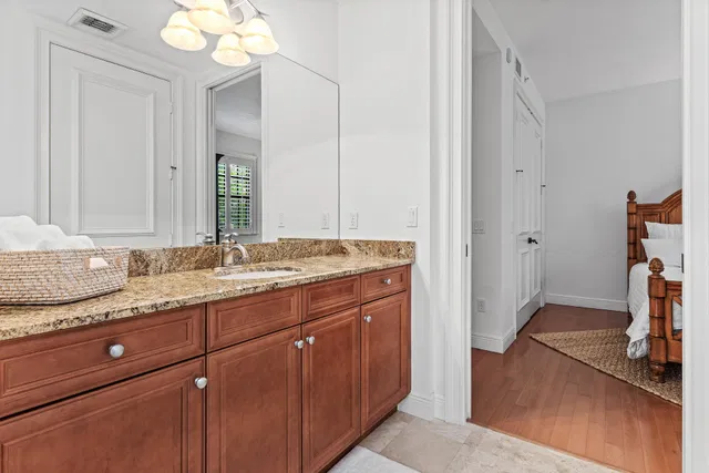 Unit 203 photo 30