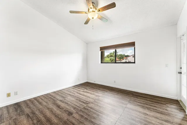  Unit 205 photo 21