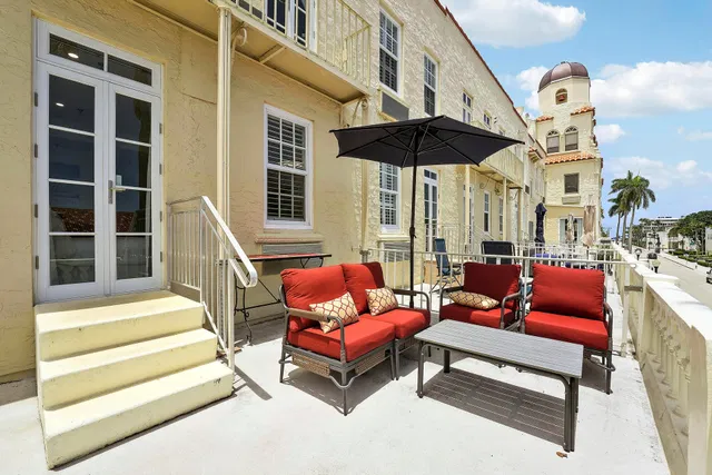 North End Palm Beach Unit 2011 photo 2