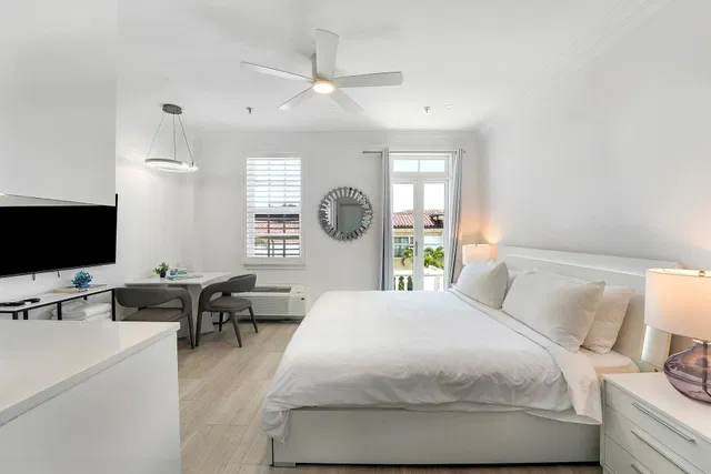 North End Palm Beach Unit 2011 photo 3